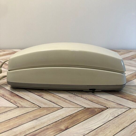 Vintage Conair Phone PR5001 Beige Big Button Corded Telephone UNTESTED - Picture 8 of 10